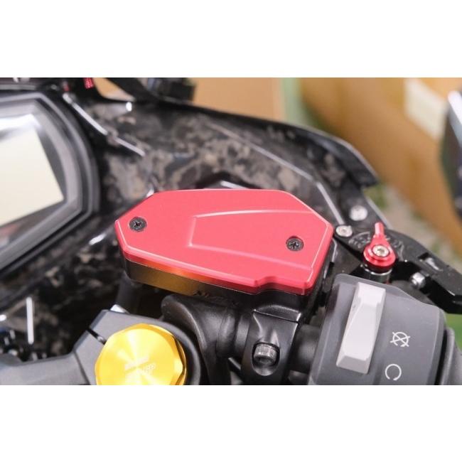 SPEEDRA（スピードラ） マスターシリンダーキャップ カラー：ゴールド