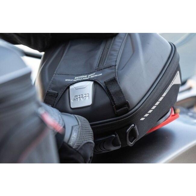 Givi Indonesia ジビインドネシア TANKLOCK 4L タンクバッグ 車体用バッグ・ケース_7