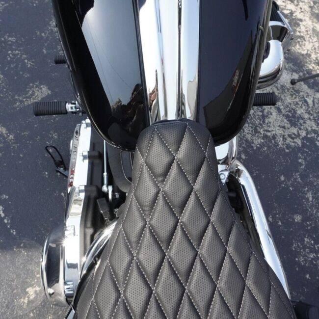 TRIJYA トライジャ ガンファイターシート コンチョ：ブラック FXBR ブレイクアウト HARLEY-DAVIDSON ハーレーダビッドソン シート シート関連 外装 | ブランド登録なし | 02