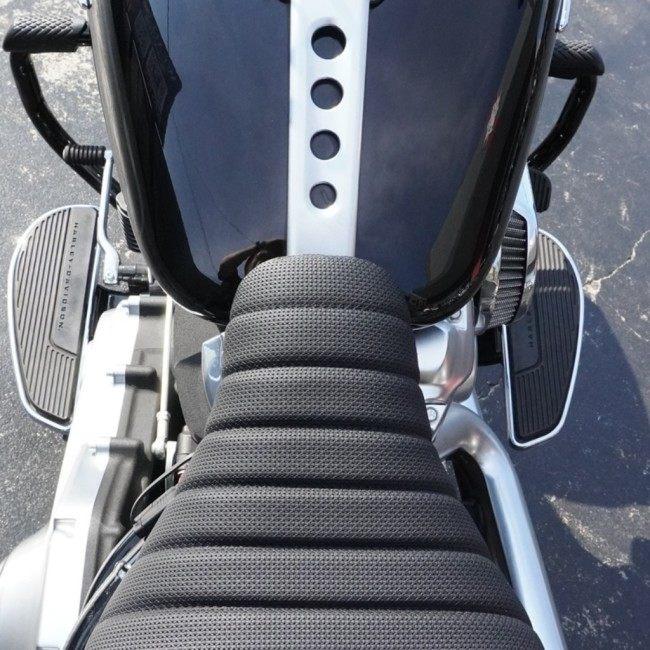 TRIJYA トライジャ ガンファイターシート コンチョ：ゴールド FLFB