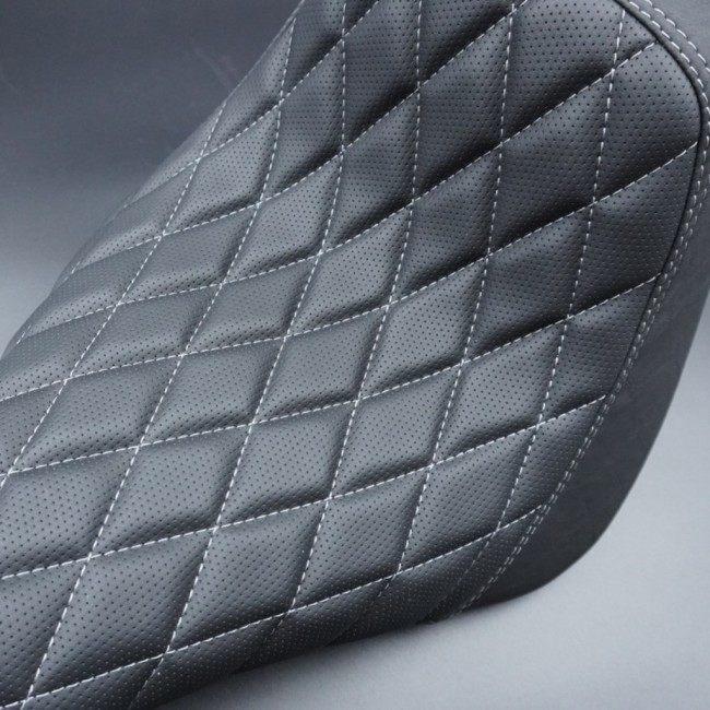 TRIJYA トライジャ ガンファイターシート コンチョ：ブラック FLFB