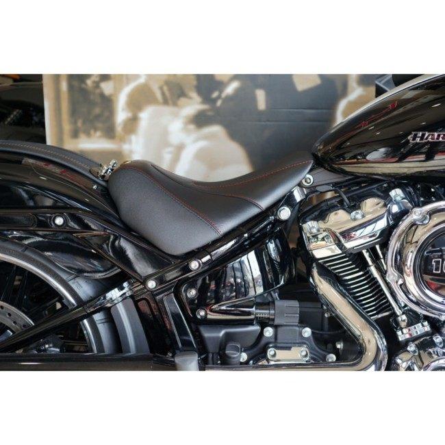 TRIJYA トライジャ ソロシート ステー：ブラック / コンチョ：ゴールド FXBR ブレイクアウト FXBRS HARLEY-DAVIDSON ハーレーダビッドソン シート シート関連_7