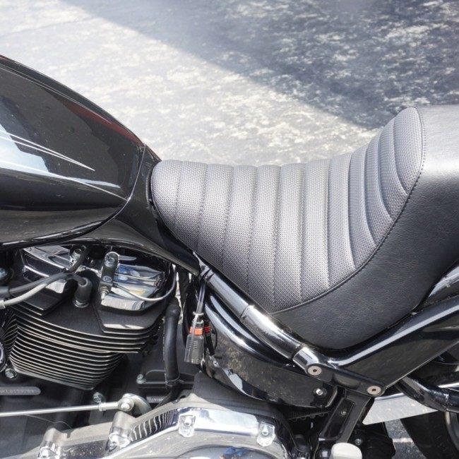 TRIJYA トライジャ ガンファイターシート コンチョ：シルバー FXBR ブレイクアウト FXBRS HARLEY-DAVIDSON ハーレーダビッドソン シート シート関連 外装_3