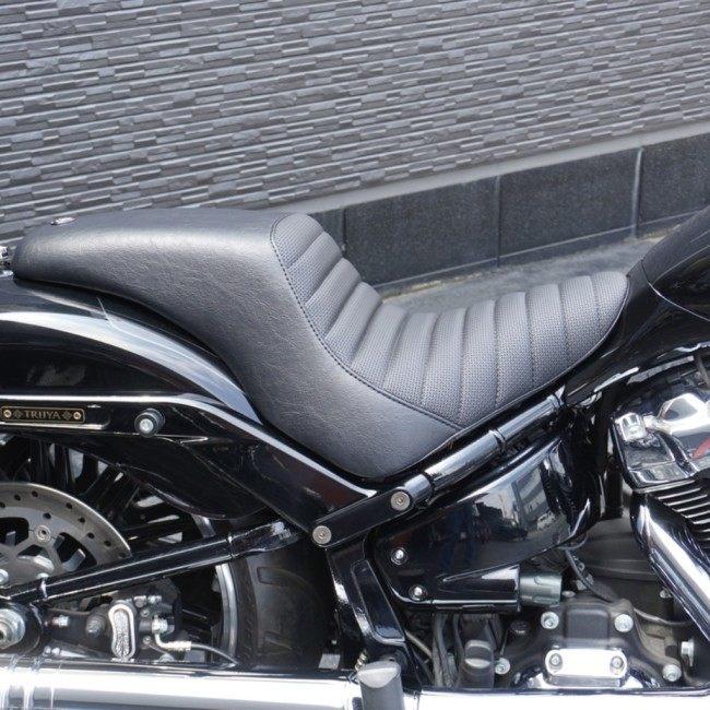 TRIJYA トライジャ ガンファイターシート コンチョ：ブラック FXBR ブレイクアウト FXBRS HARLEY-DAVIDSON ハーレーダビッドソン シート シート関連 外装