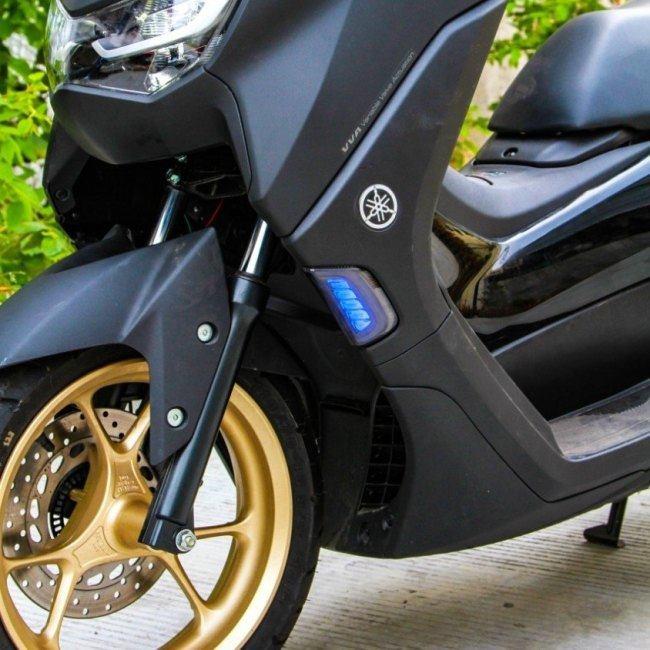 JPA ジェイピーエー LED Front Blinker Cyber Type DRL Color：Blue N-MAX YAMAHA ヤマハ ウインカー 灯火類 電装系の画像