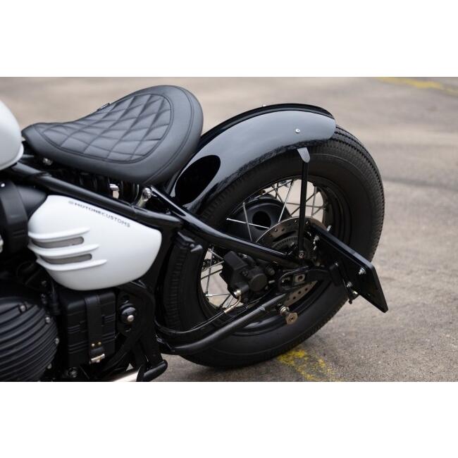 Motone Customs モートーンカスタムズ サイドナンバーマウント SIDEKICK TRIUMPH トライアンフ サイドナンバーキット 外装の画像
