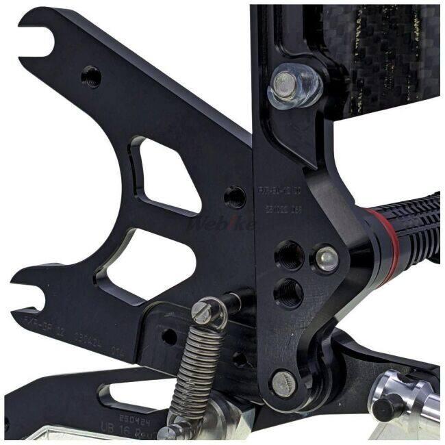 GILLES TOOLING ギルズツーリング アジャスタブル バックステップ FXR 