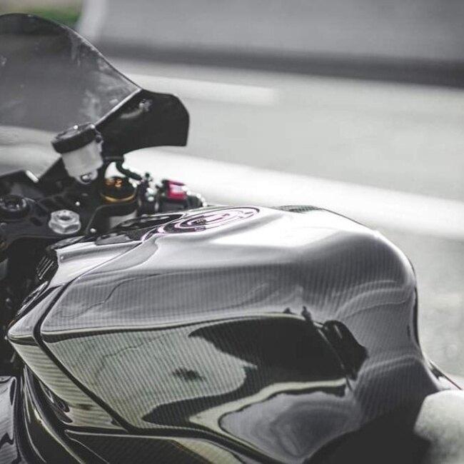 RPM CARBON アールピーエムカーボン タンクカバー WSBKスタイル YZF-R1 仕上げ：ツヤあり / 仕様：鍛造カーボン R1 R1S R1M YAMAHA ヤマハ タンク関連 外装 | ブランド登録なし | 07