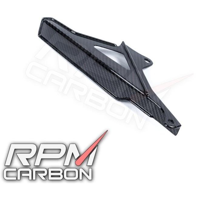 RPM CARBON アールピーエムカーボン アッパーチェーンガード RSV4 仕上げ：ツヤなし / 仕様：平織 Tuono APRILIA アプリリア チェーンガード フレームの画像
