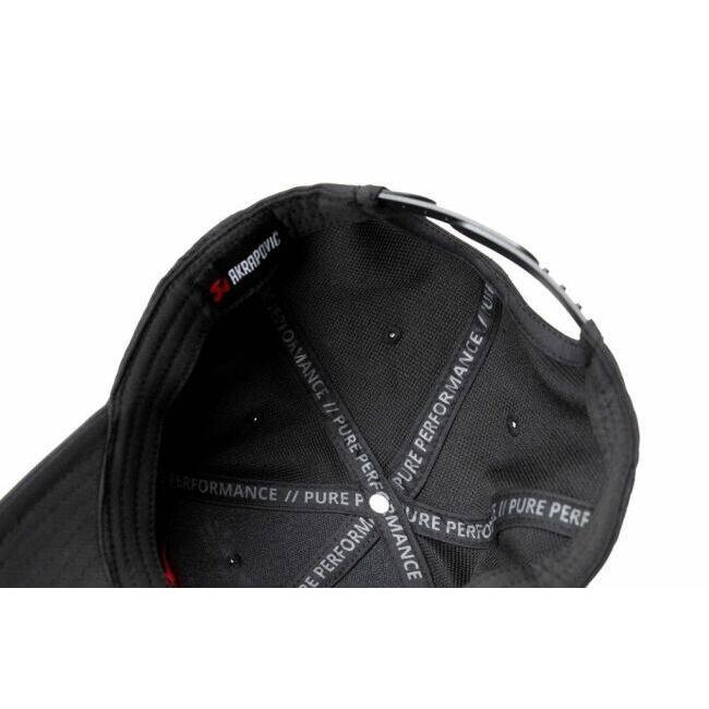 AKRAPOVIC アクラポヴィッチ ベースボールキャップ ブラック 新品同様 AKRAPOVIC（アクラポビッチ） ベースボールキャップ キャップ・帽子