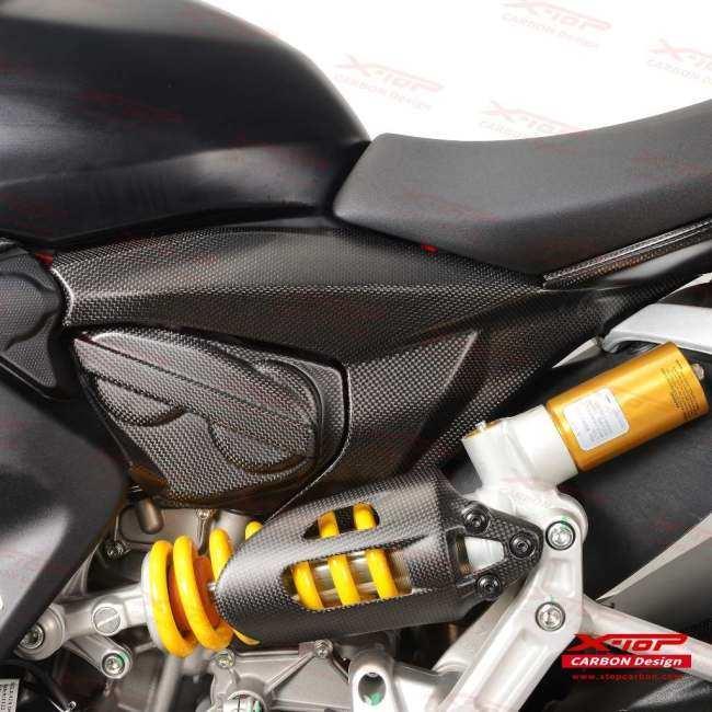 X-TOP エックストップ サブフレームカバー STREETFIGHTER V2 DUCATI