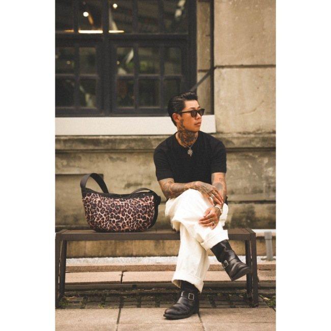 Metalize Productions メタライズプロダクションズ METALIZE X COOL CATS Nylon Leopard Newsboy バッグ ショルダーバッグの画像