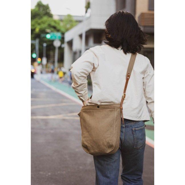 Metalize Productions メタライズプロダクションズ HBT Postman イージーバッグ カラー：Olive ショルダーバッグ バッグの画像