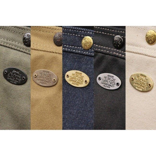 Metalize Productions メタライズプロダクションズ Olden Times Vintage Canvas Newsboy バッグ(M) カラー：Off-ホワイト ショルダーバッグ バッグの画像