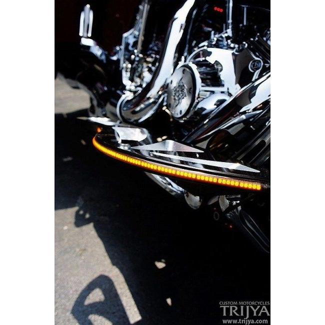 TRIJYA トライジャ フットボード Knight フットボードカラー：ブラック / LEDカラー：レッド FLソフテイルモデル HARLEY-DAVIDSON ハーレーダビッドソン 足回り
