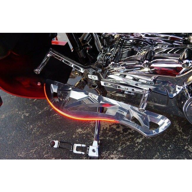 TRIJYA トライジャ フットボード Knight フットボードカラー：ポリッシュ / LEDカラー：ホワイト ツーリングモデル HARLEY-DAVIDSON ハーレーダビッドソン