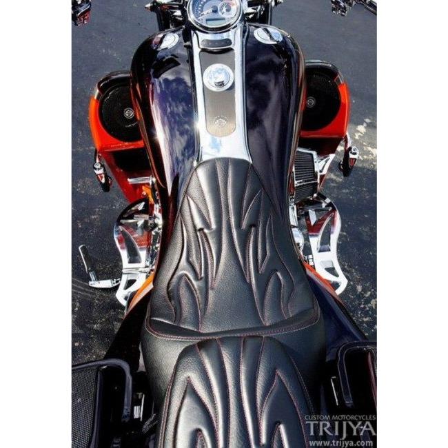 TRIJYA トライジャ フットボード Knight フットボードカラー：ポリッシュ / LEDカラー：ホワイト ツーリングモデル HARLEY-DAVIDSON ハーレーダビッドソン
