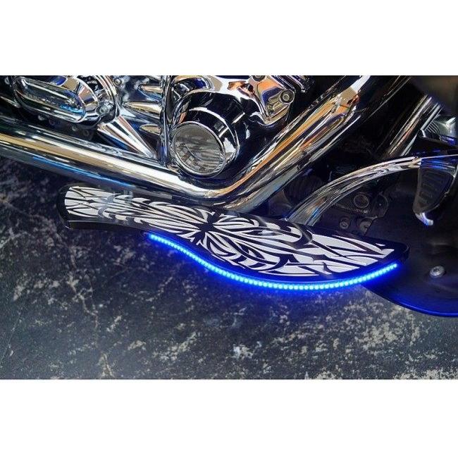 TRIJYA トライジャ フットボード Type02 フットボードカラー：ブラック / LEDカラー：レッド ツーリングモデル HARLEY-DAVIDSON ハーレーダビッドソン ステップ