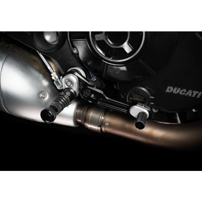 GILLES TOOLING ギルズツーリング アジャスタブル ペダルセット Scrambler I FT N DUCATI ドゥカティ シフトペダル ステップ 足回りの画像