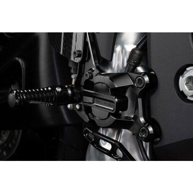 GILLES TOOLING ギルズツーリング アジャスタブル バックステップキット VCR38GT CBR 600 RR HONDA ホンダ バックステップ ステップ 足回り | ブランド登録なし | 02