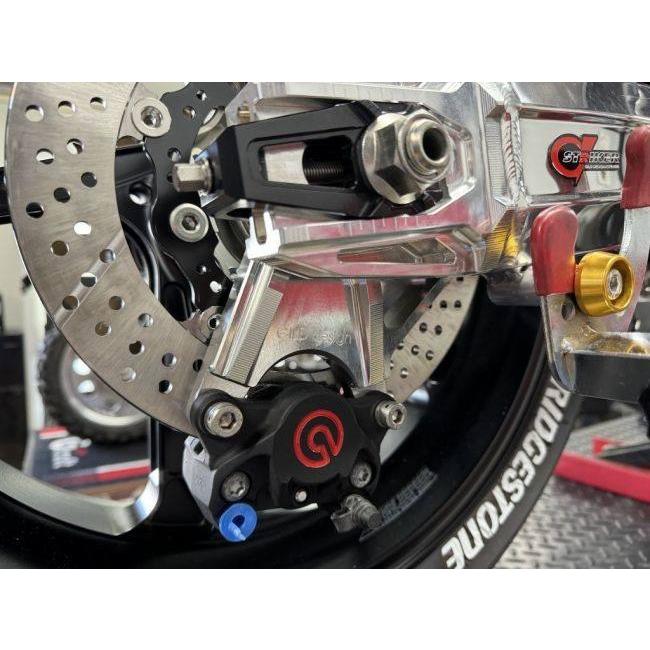 GILD design ギルドデザイン リジットマウントキャリパーサポート カラー：シルバー ZRX1100 ZRX1200R ZRX1200 DAEG KAWASAKI カワサキ ブレーキ | GILD design | 02