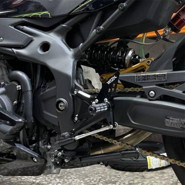 【♡♡】購入ページ WIZH ウィズ BEV2 バックステップ ZX-25R ABS (21-) KAWASAKI