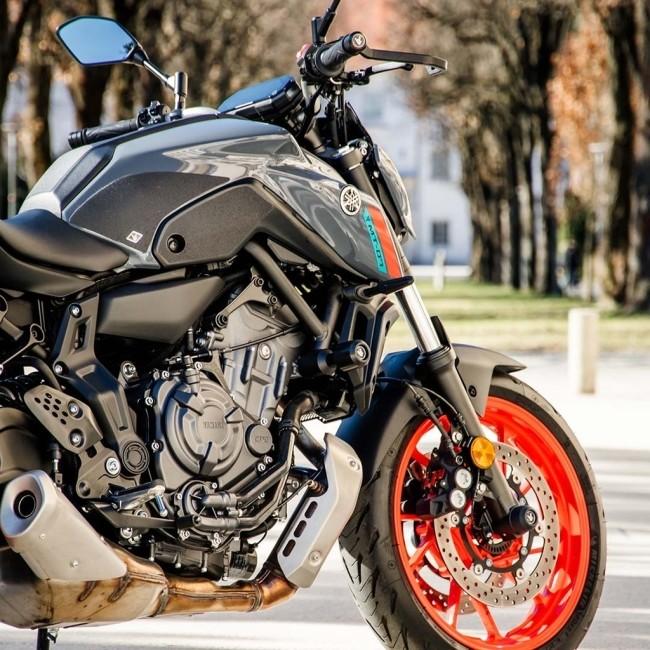 Bagoros Performance バゴロスパフォーマンス クラッシュボビン XSR700