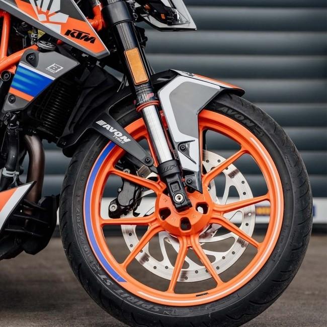 Bagoros Performance バゴロスパフォーマンス デカールフルキット THE BLAZER DUKE 125 200 250 390 KTM グラフィックキット 外装の画像
