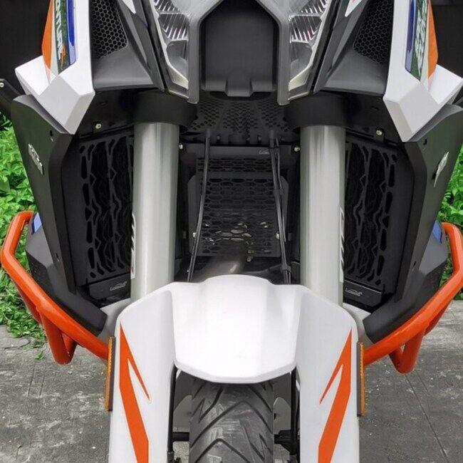 LOBOO ロブー ラジエーターガード 1290 Super Adventure S R KTM ラジエーター 冷却関連 エンジンの画像