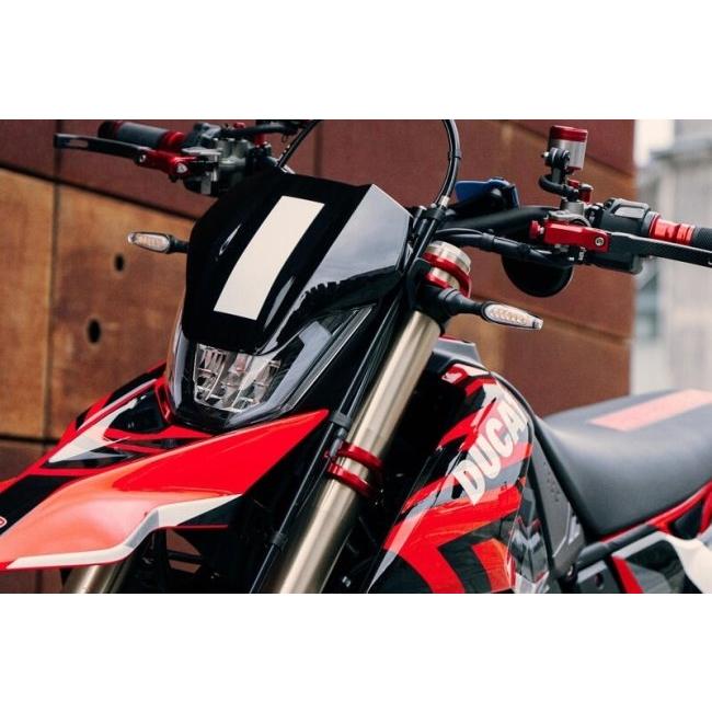 CNC Racing シーエヌシーレーシング アンダーブラケット カラー：ブラック HYPERMOTARD 698 Mono DUCATI ドゥカティ ハンドル