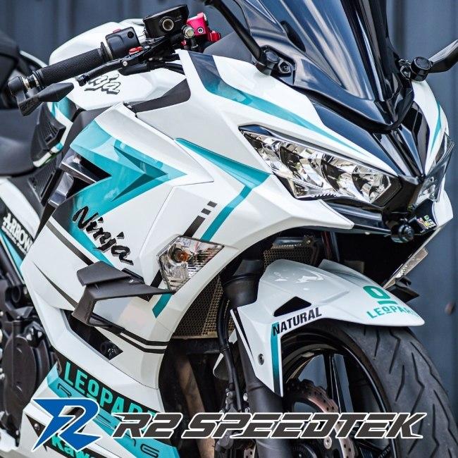 R2 SpeedTek アールツースピードテック UMW ウイングレットキット