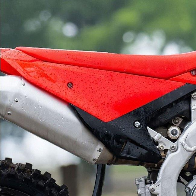 ポリスポーツ 赤 カウルパーツ 新品 CRF250R 【公式通販】