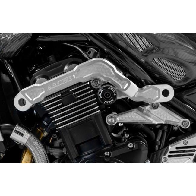 サブフレームとエンジンスライダーのセット Z900RS SE Yellow Ball はサブフレームが似合う。 | Z（ゼット