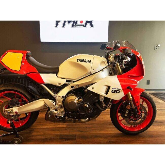 YMCK ヤマック カウリングミラーブラケット XSR900 GP YAMAHA ヤマハ