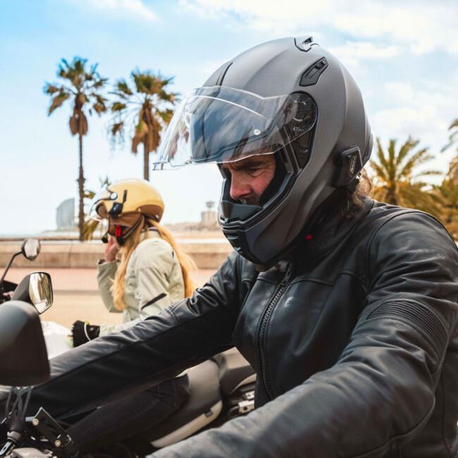 【MIDLAND BT MINI Plus +RCFスピーカー】バイク用インカム BT MINI Plus RCF | インターカム | MIDLAND Japan | 公式サイト