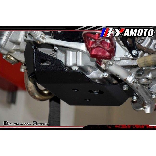 ブランド登録なし - Yamoto Thailand:ヤモト タイ王国地びた Crankcase guard KLX110 V.1 色合い：Black KAWASAKI カワサキ クランクケースカバー 発動機部分品 発動機