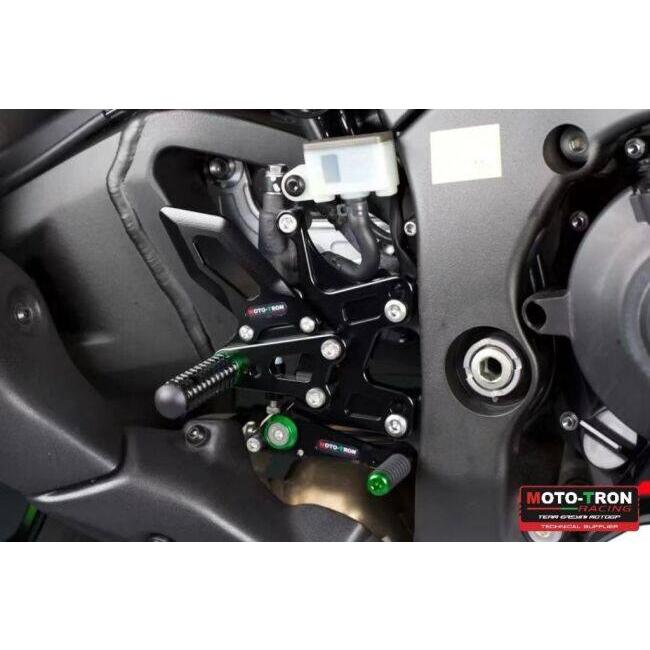 MOTO-TRON RACING モトトロンレーシング レーシングバックステップキット ZX-10R KAWASAKI カワサキ バックステップ ステップ 足回り | ブランド登録なし | 01