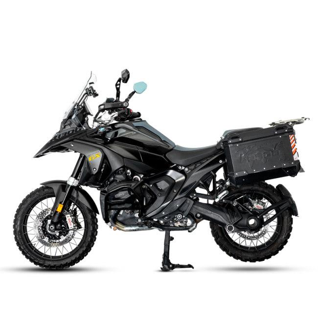 LOBOO ロブー ラジエーターサイドカーボンパネル カラー：グロッシーブラック R1300GS BMW サイドカウル・サイドカバー カウル関連 外装_6