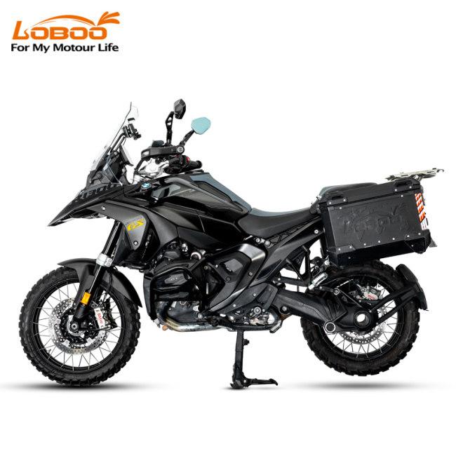 LOBOO ロブー ラジエーターサイドカーボンパネル カラー：グロッシーブラック R1300GS BMW サイドカウル・サイドカバー カウル関連 外装_9