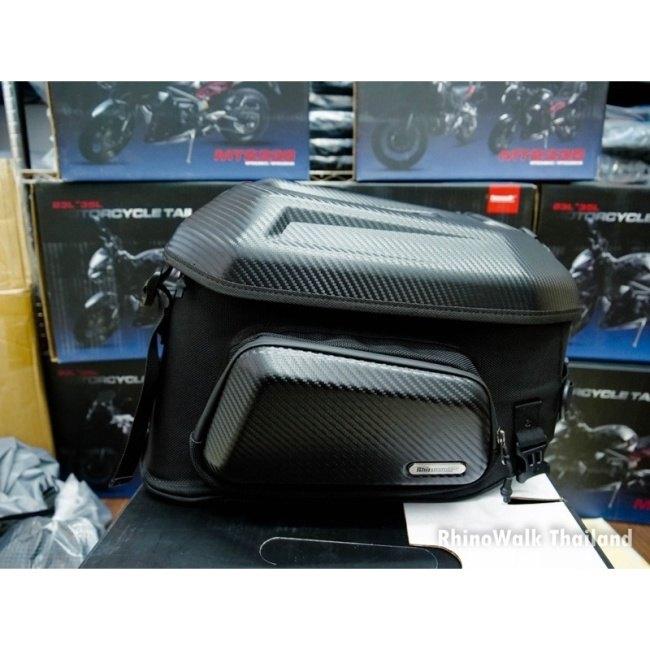 Rhinowalk:ライノウォーク 23L-35L Hard shell tail bag with expandable カラー：Carbon Black シートバッグ 車体用バッグ・ケースの画像