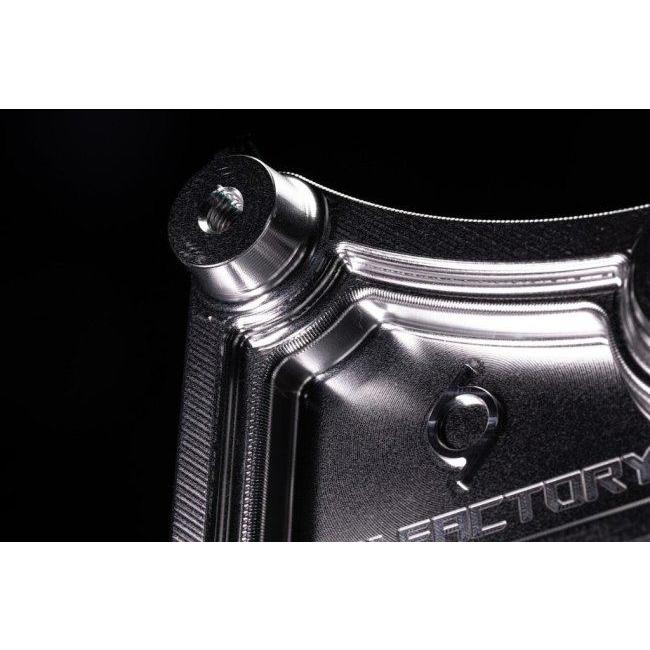 1O1 Factory ワンオーワンファクトリー RaceArm-GT CNCスイングアーム カラー：ゴールド GTS 150 300 GTV Vespa ベスパ スイングアーム 足回り_5