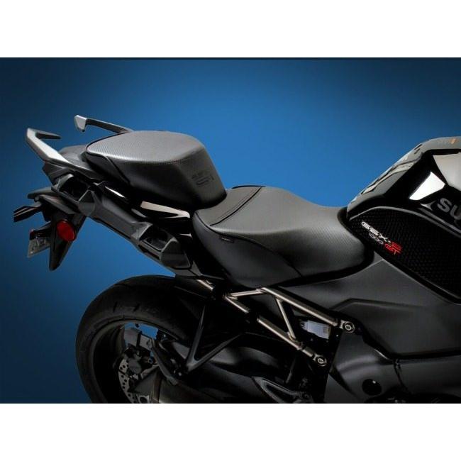 SARGENT - サージェント ワールドスポーツパフォーマンスシート【CarbonFX】向こう正面 パイピングカラー：B021オレンジ色 GSX-S1000GT GSX-S1000GX SUZUKI スズキ