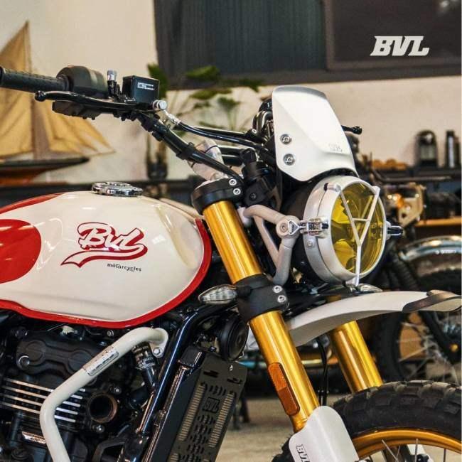 BVL ビーヴィーエル メーターバイザー SCRAMBLER 400X TRIUMPH