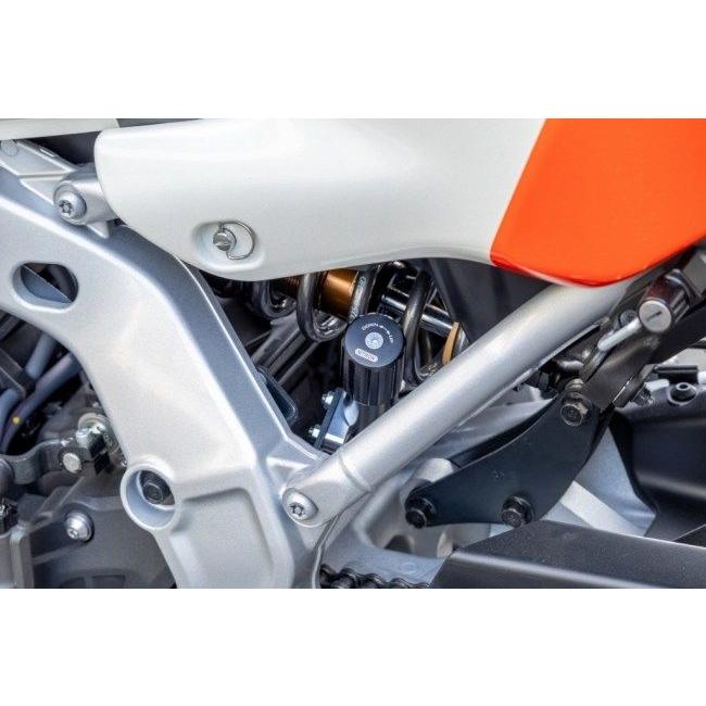 初代MT-09/XSR900用NITRONリアショックR3シリーズ別体タンク NITRON RACING SHOCKS