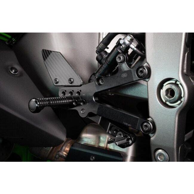 GILLES TOOLING ギルズツーリング アジャスタブル バックステップキット FXR ZX-6R KAWASAKI カワサキ バックステップ ステップ 足回り_2