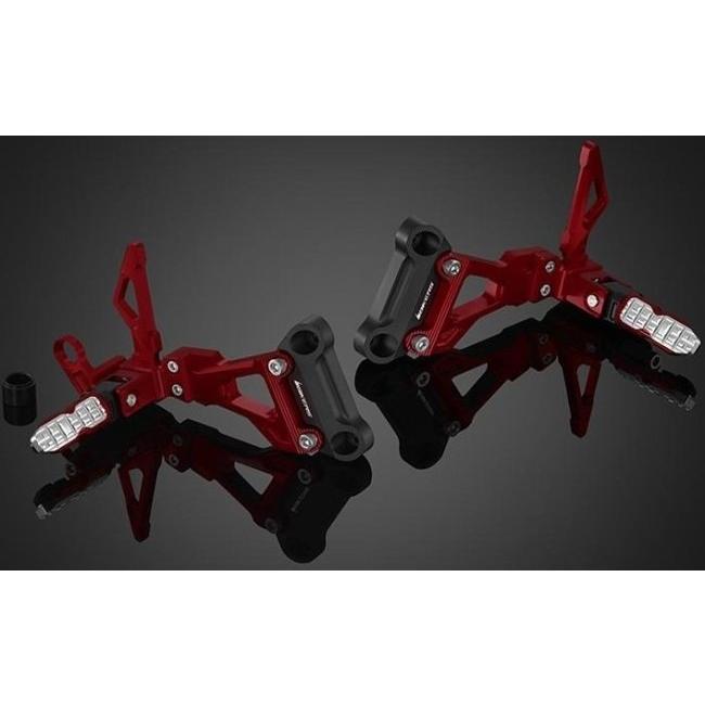バイク BIKERS バイカーズ Rear Footrest Set カラー：Titanium CB300F CB500F CB500X CBR250R CBR300R CBR500R HONDA ホンダ タンデムステップ・タンデムブラケット