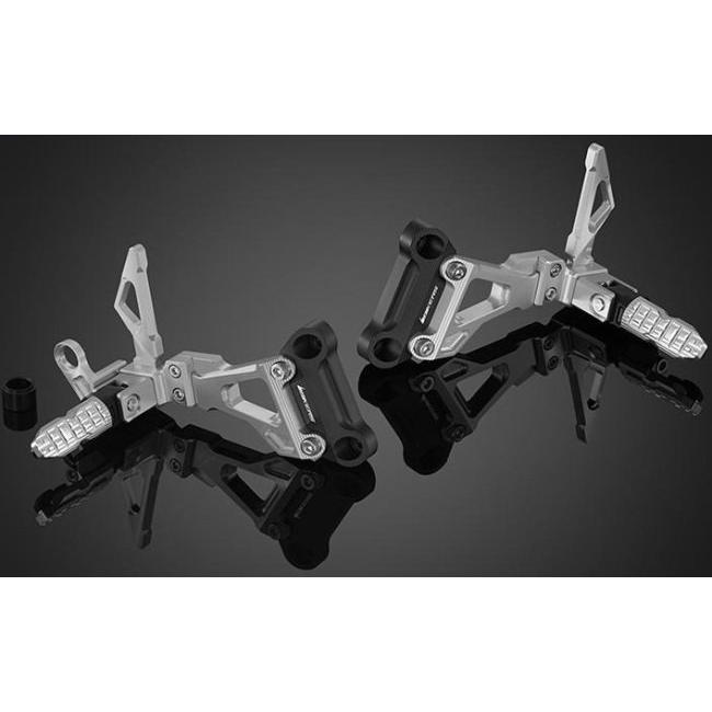 バイク BIKERS バイカーズ Rear Footrest Set カラー：Titanium CB300F CB500F CB500X CBR250R CBR300R CBR500R HONDA ホンダ タンデムステップ・タンデムブラケット