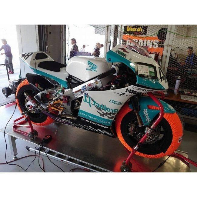 T2 Racing T2レーシング コラボタイヤウォーマー【 Hot Rim 】17インチ サイズ：F110-17＆R120-17(GP125／moto3) タイヤウォーマー その他タイヤ関連用品 | T2Racing | 12