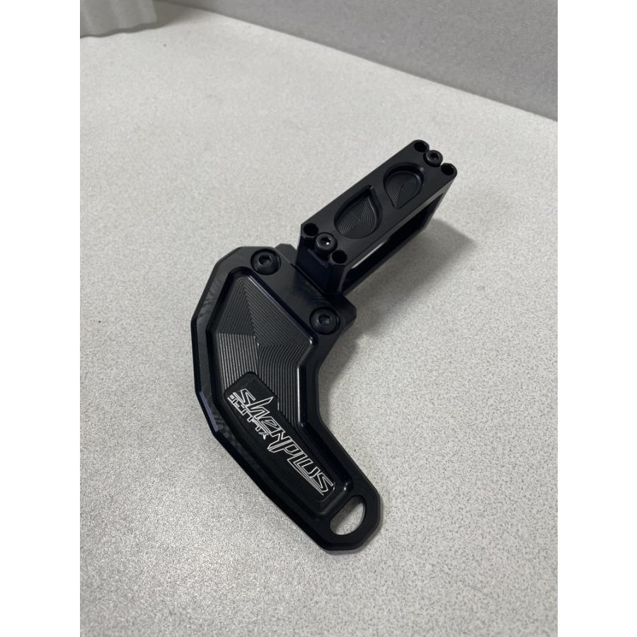 Shenplus シェンプラス GSX-R125専用チェーンガード ブラック