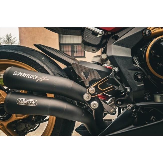 CNC Racing シーエヌシーレーシング Adjustable rear sets MV Agusta